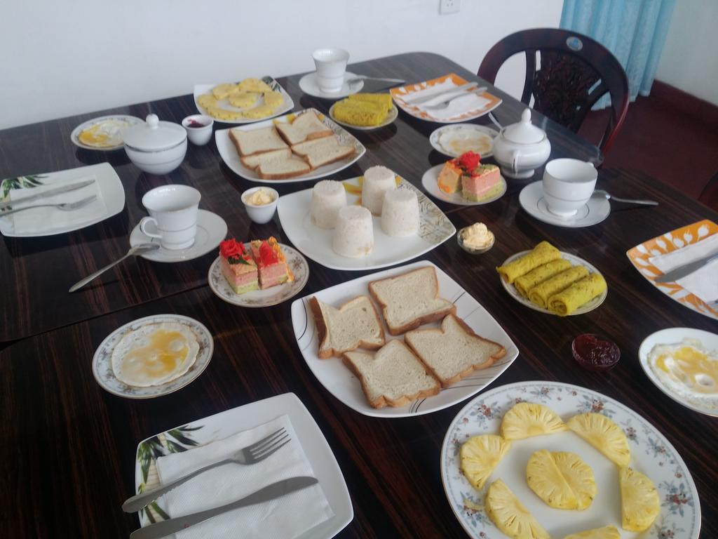 Bed and Breakfast Heaven Star Rest Мирисса Экстерьер фото